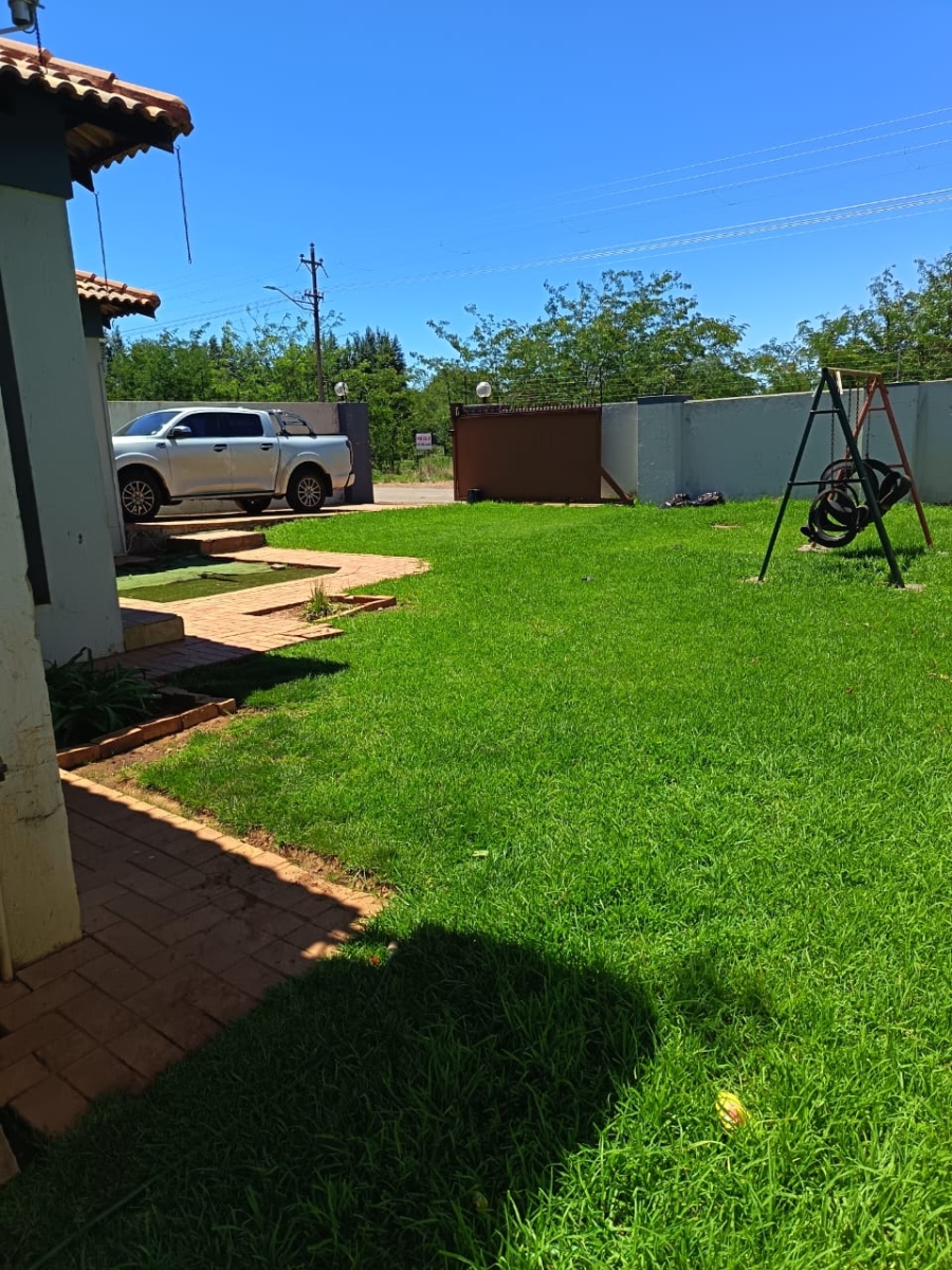 3 Bedroom Property for Sale in Kuruman Northern Cape